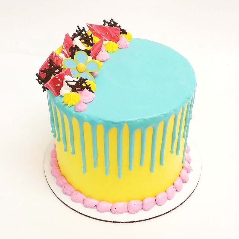 Fondant cake deals price